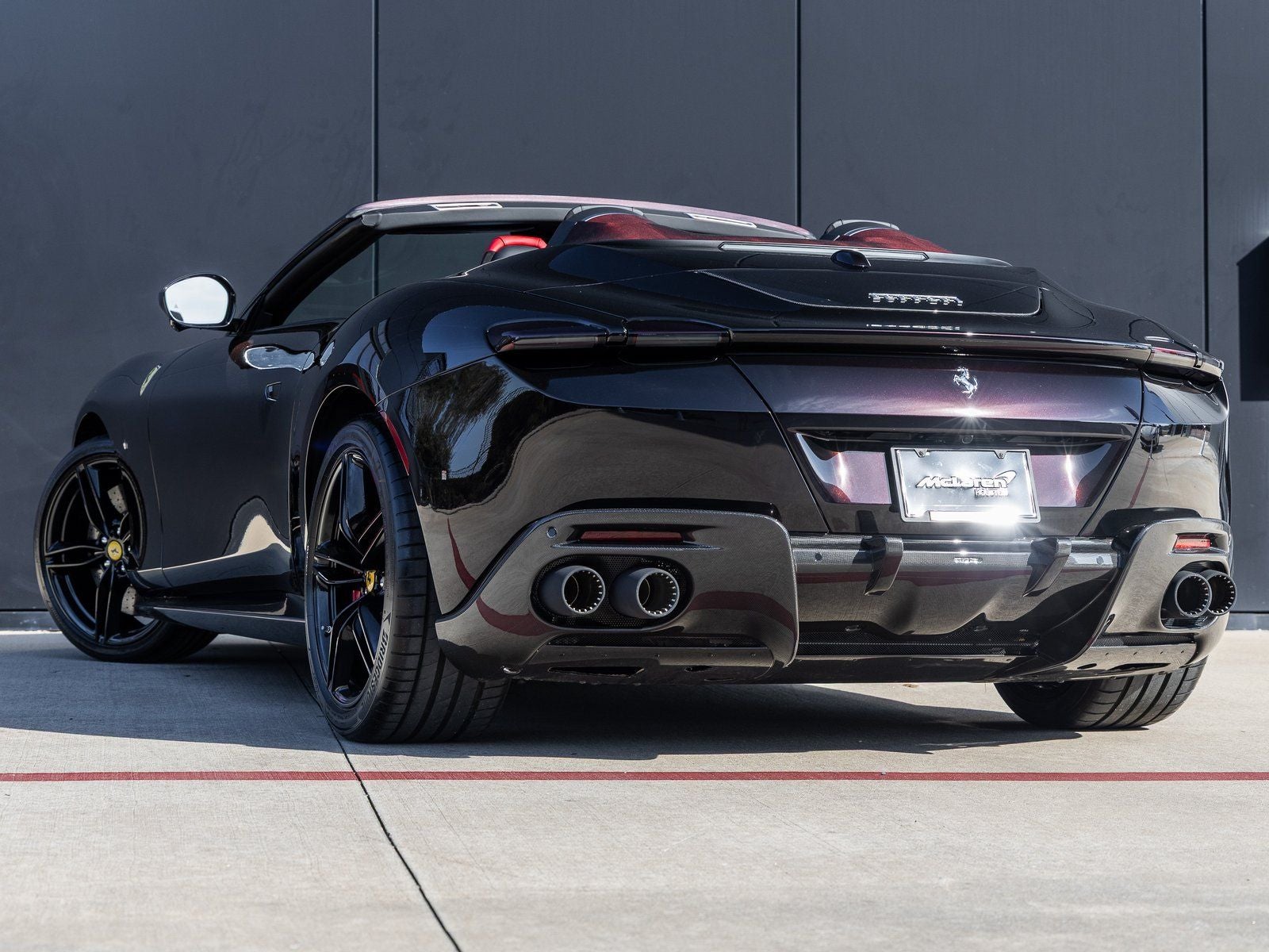 2024 Ferrari Roma Base