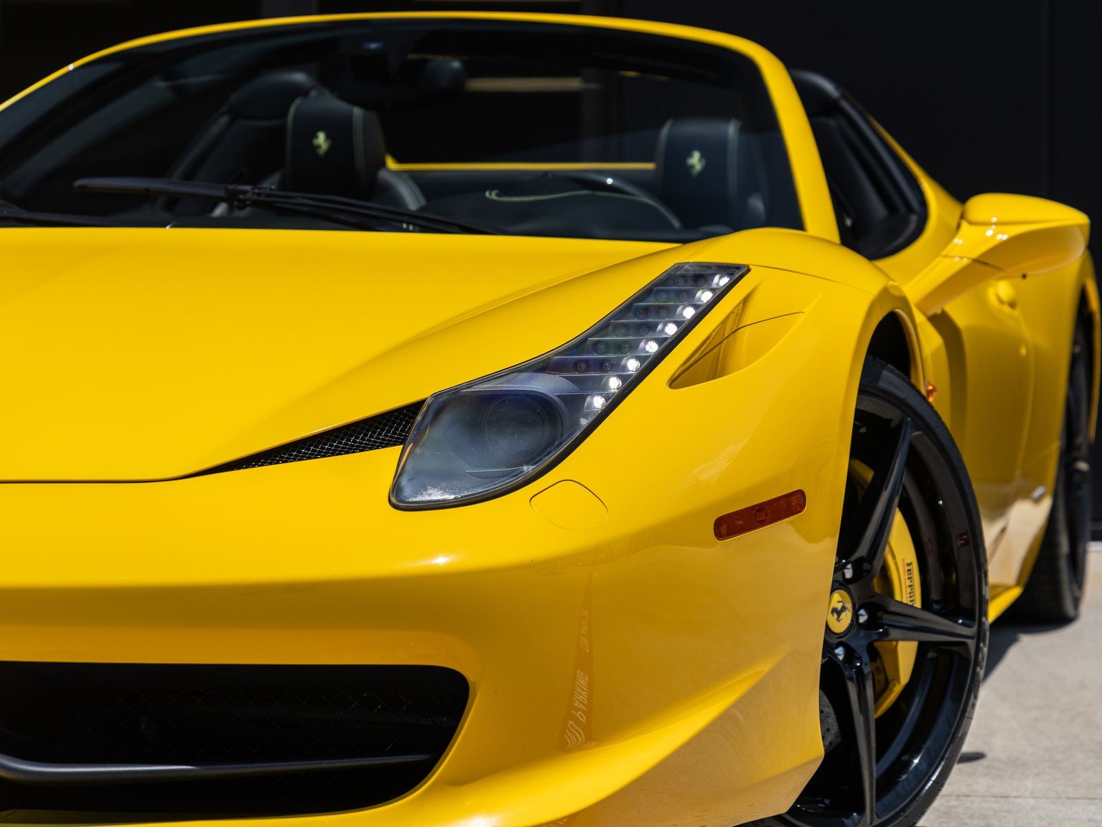 2015 Ferrari 458 Spider Base