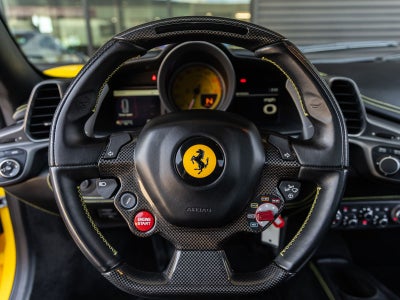 2015 Ferrari 458 Spider Base