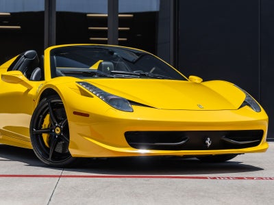 2015 Ferrari 458 Spider Base