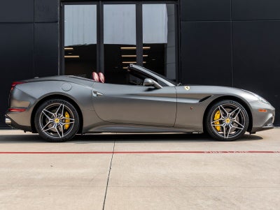 2016 Ferrari California T