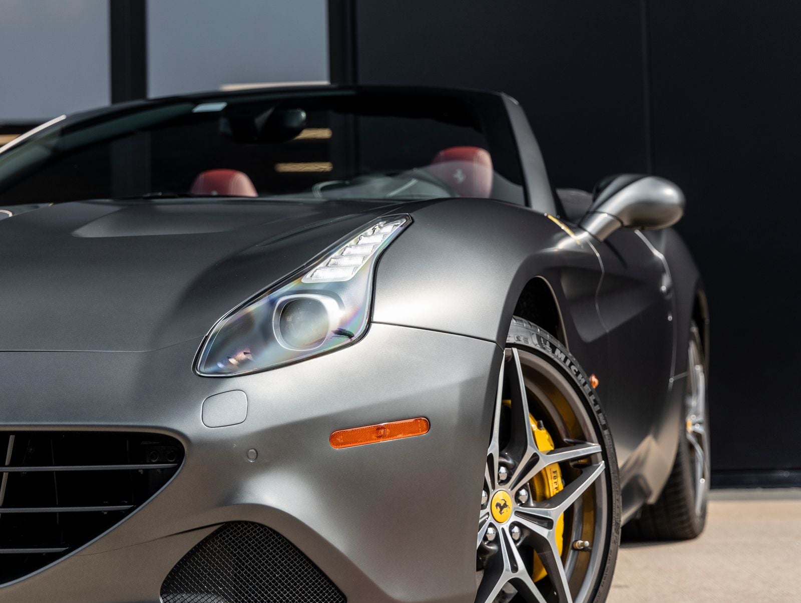 2016 Ferrari California T