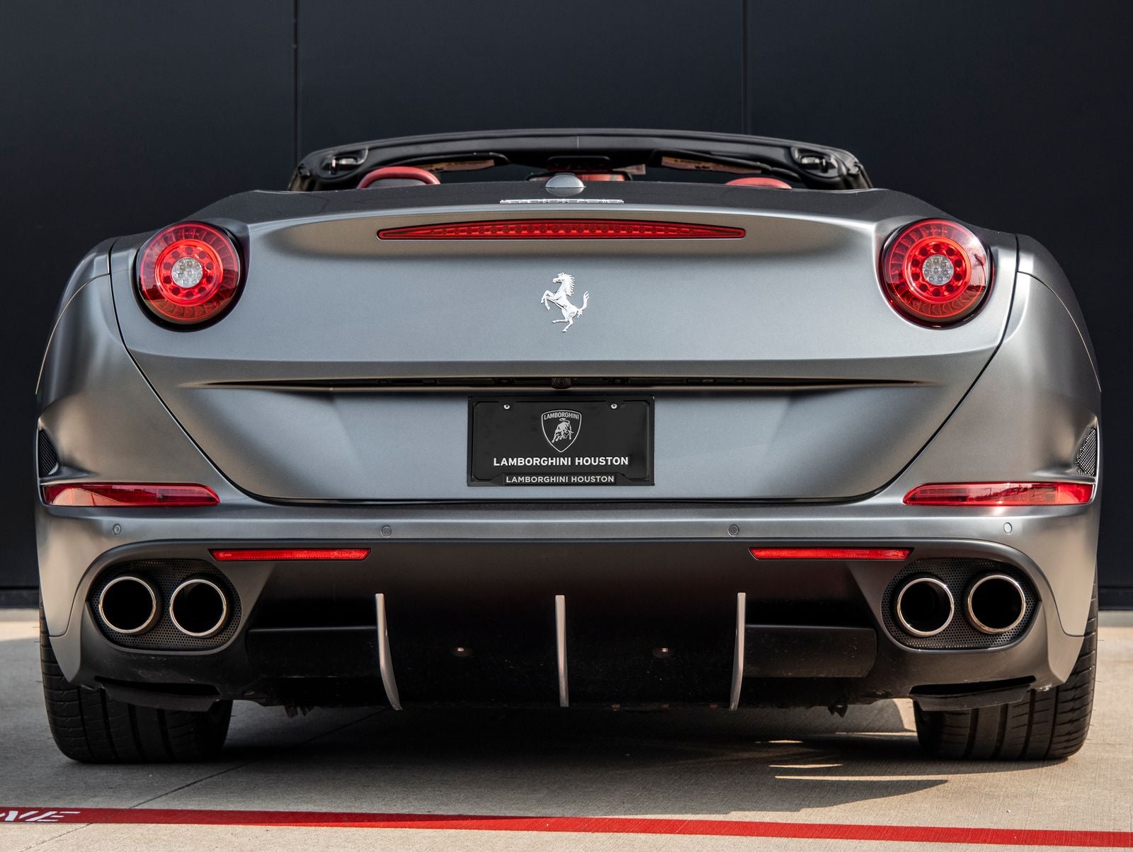 2016 Ferrari California T