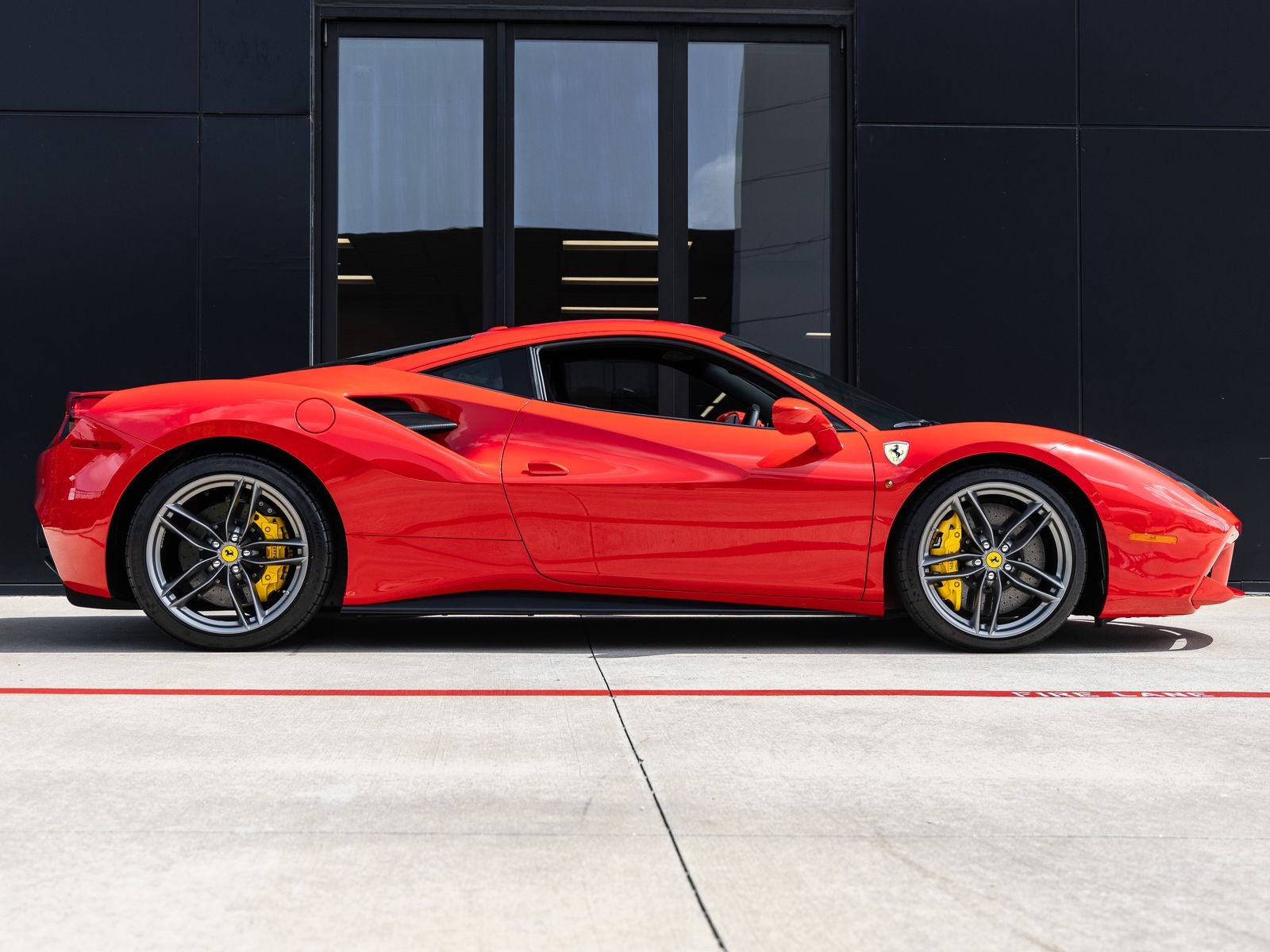 2017 Ferrari 488 GTB Base