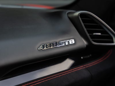 2017 Ferrari 488 GTB Base