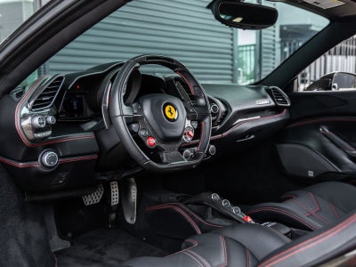 2017 Ferrari 488 GTB Base