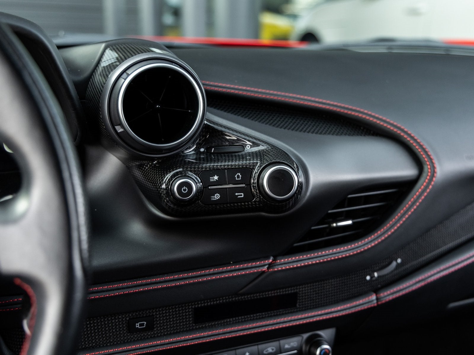 2020 Ferrari F8 Tributo Base