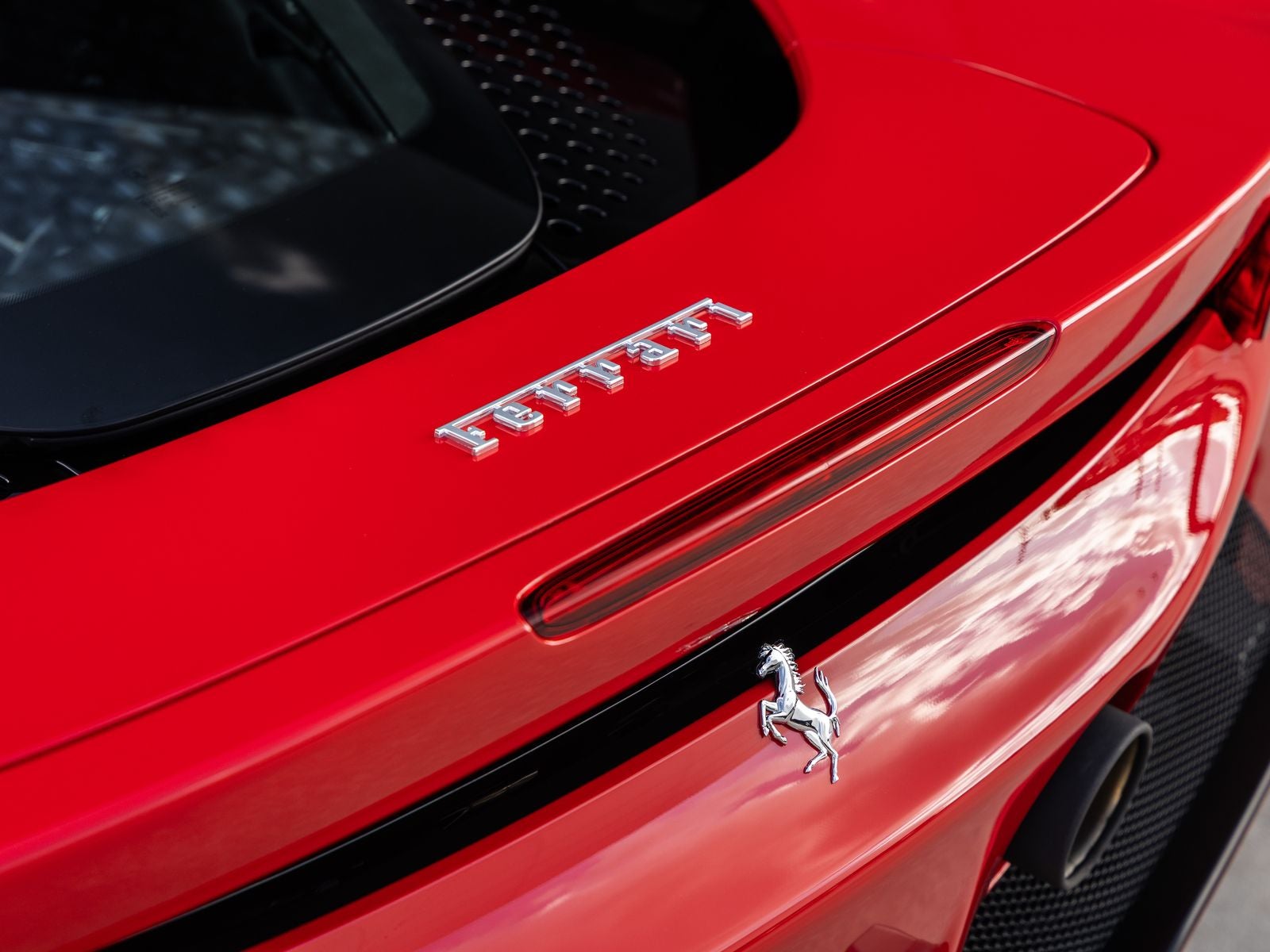 2022 Ferrari SF90 Stradale Base