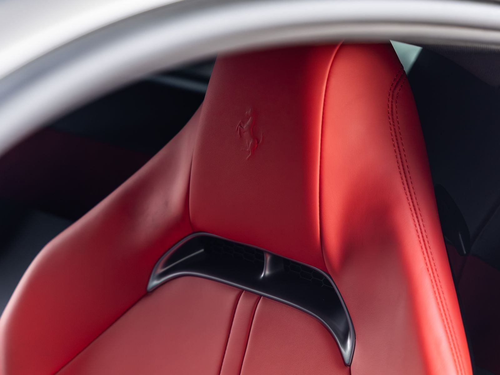 2022 Ferrari SF90 Stradale Base