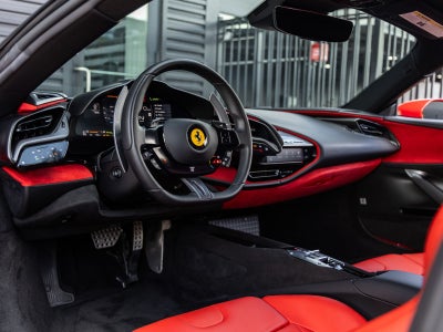 2022 Ferrari SF90 Stradale Base