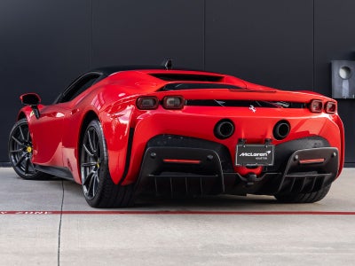 2022 Ferrari SF90 Stradale Base