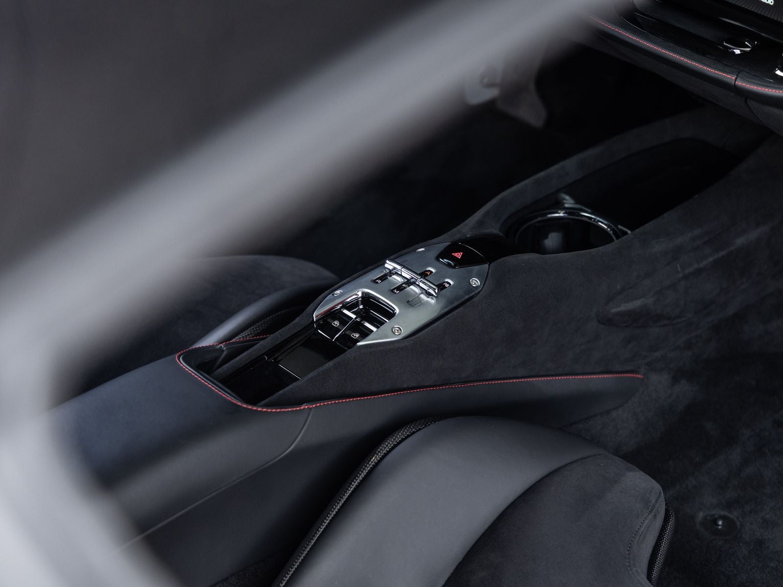 2021 Ferrari SF90 Stradale Base