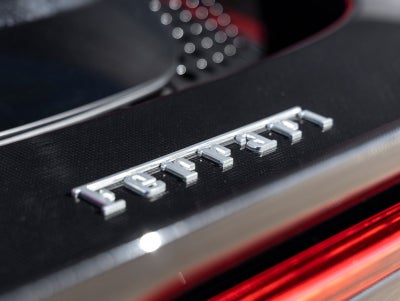 2023 Ferrari SF90 Stradale Base