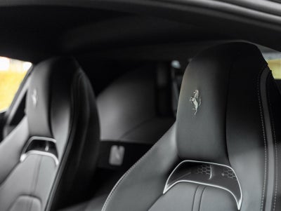 2023 Ferrari SF90 Stradale Base