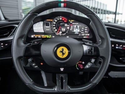 2023 Ferrari SF90 Stradale Base