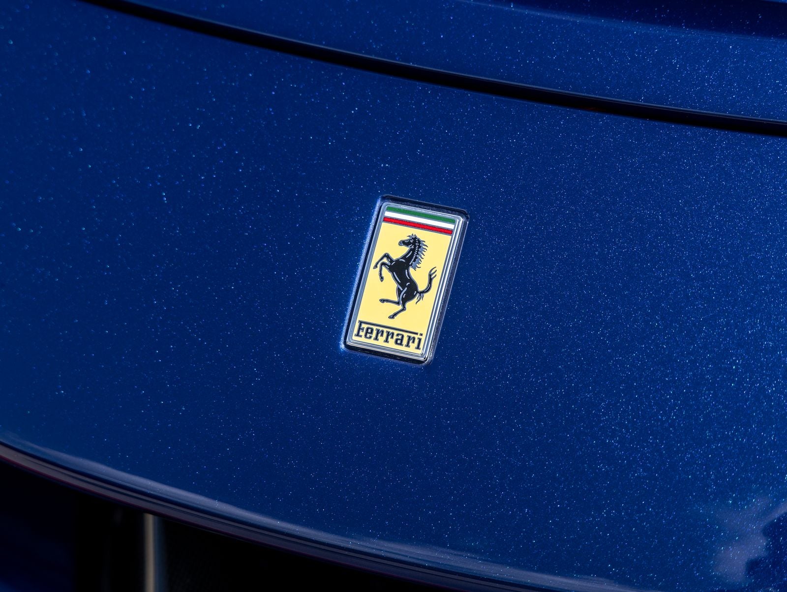 2022 Ferrari SF90 Spider Base