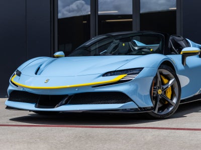 2024 Ferrari SF90 Spider Base