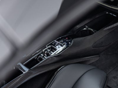 2024 Ferrari SF90 Spider Base