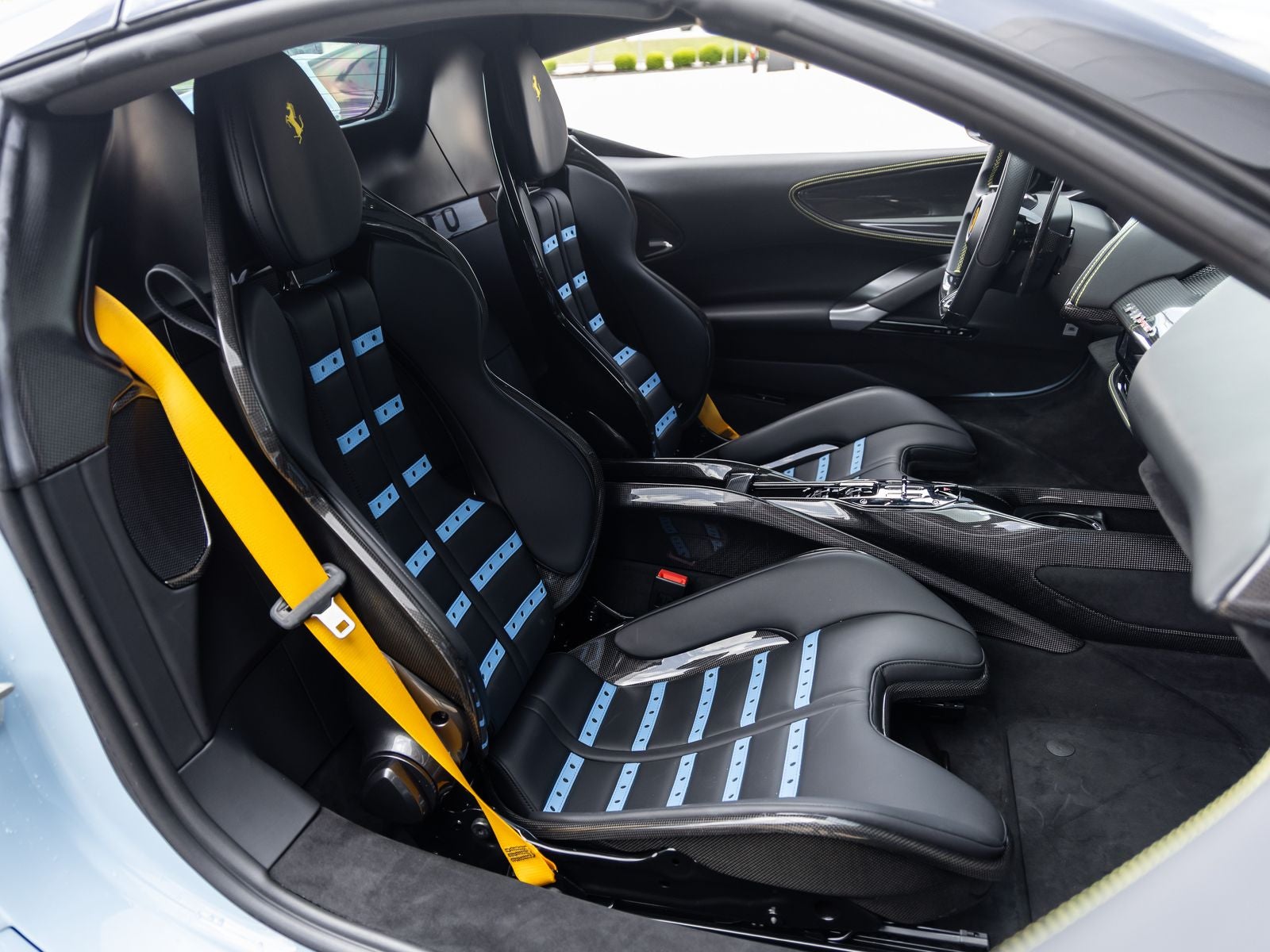 2024 Ferrari SF90 Spider Base