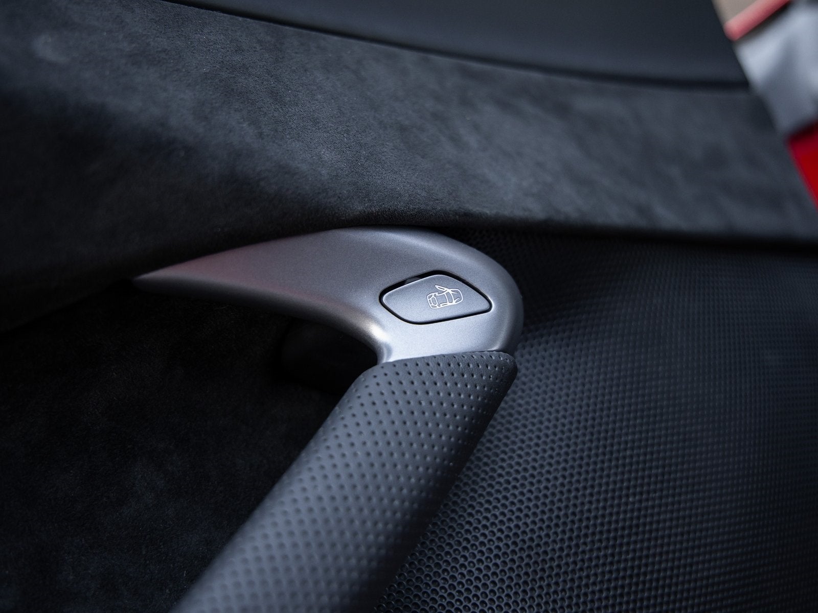 2025 Ferrari 296 GTB Base