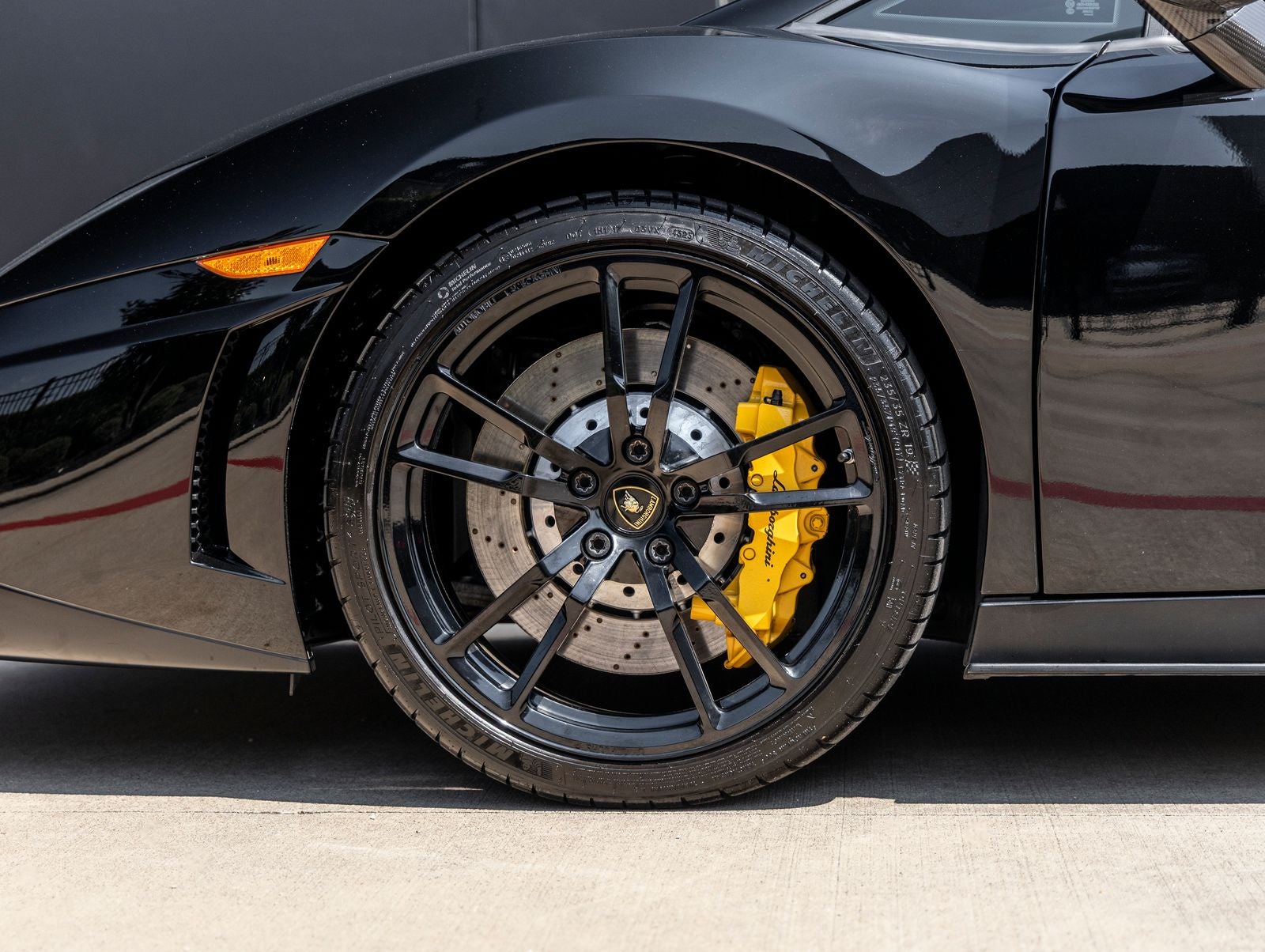 2012 Lamborghini Gallardo LP570-4 Spyder Performante
