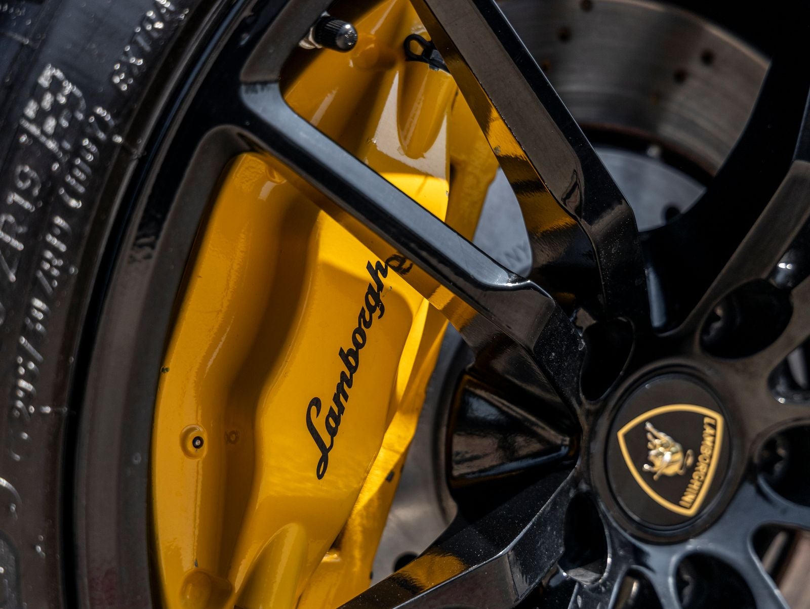 2012 Lamborghini Gallardo LP570-4 Spyder Performante