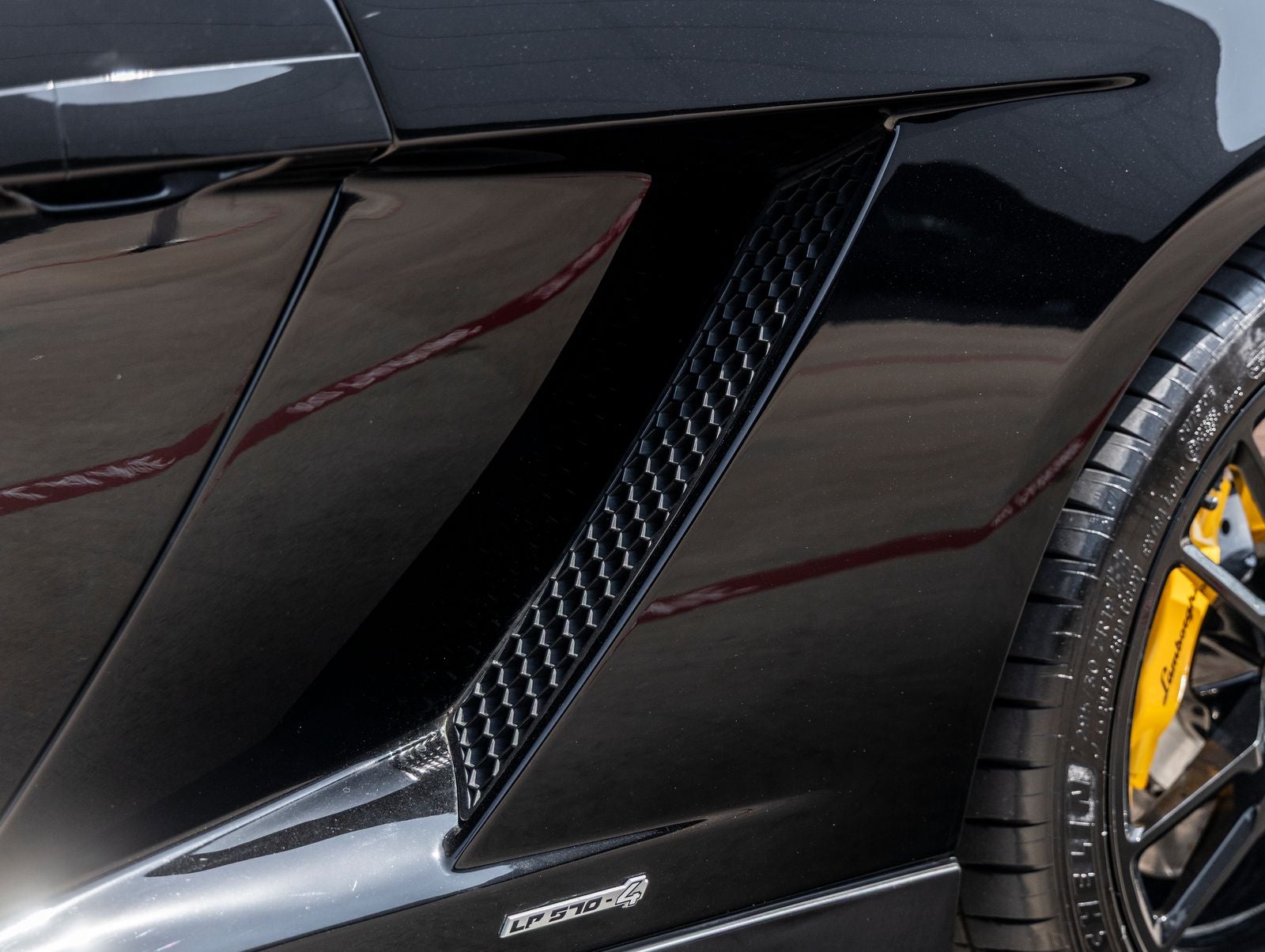 2012 Lamborghini Gallardo LP570-4 Spyder Performante