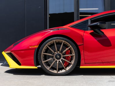 2022 Lamborghini Huracan STO Base