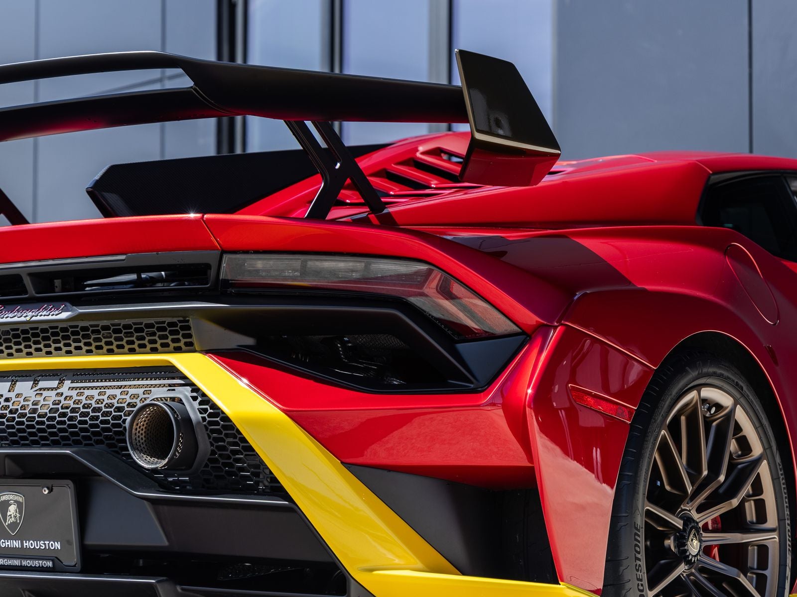 2022 Lamborghini Huracan STO Base