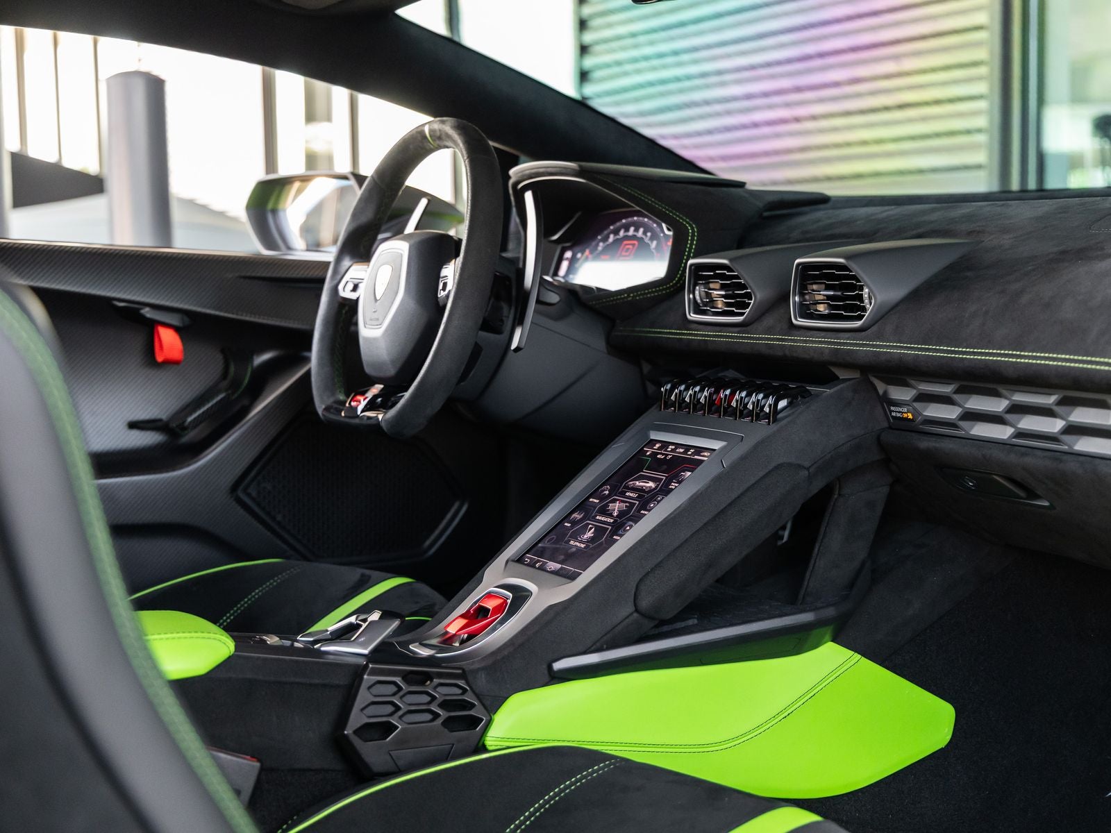 2023 Lamborghini Huracan STO Base