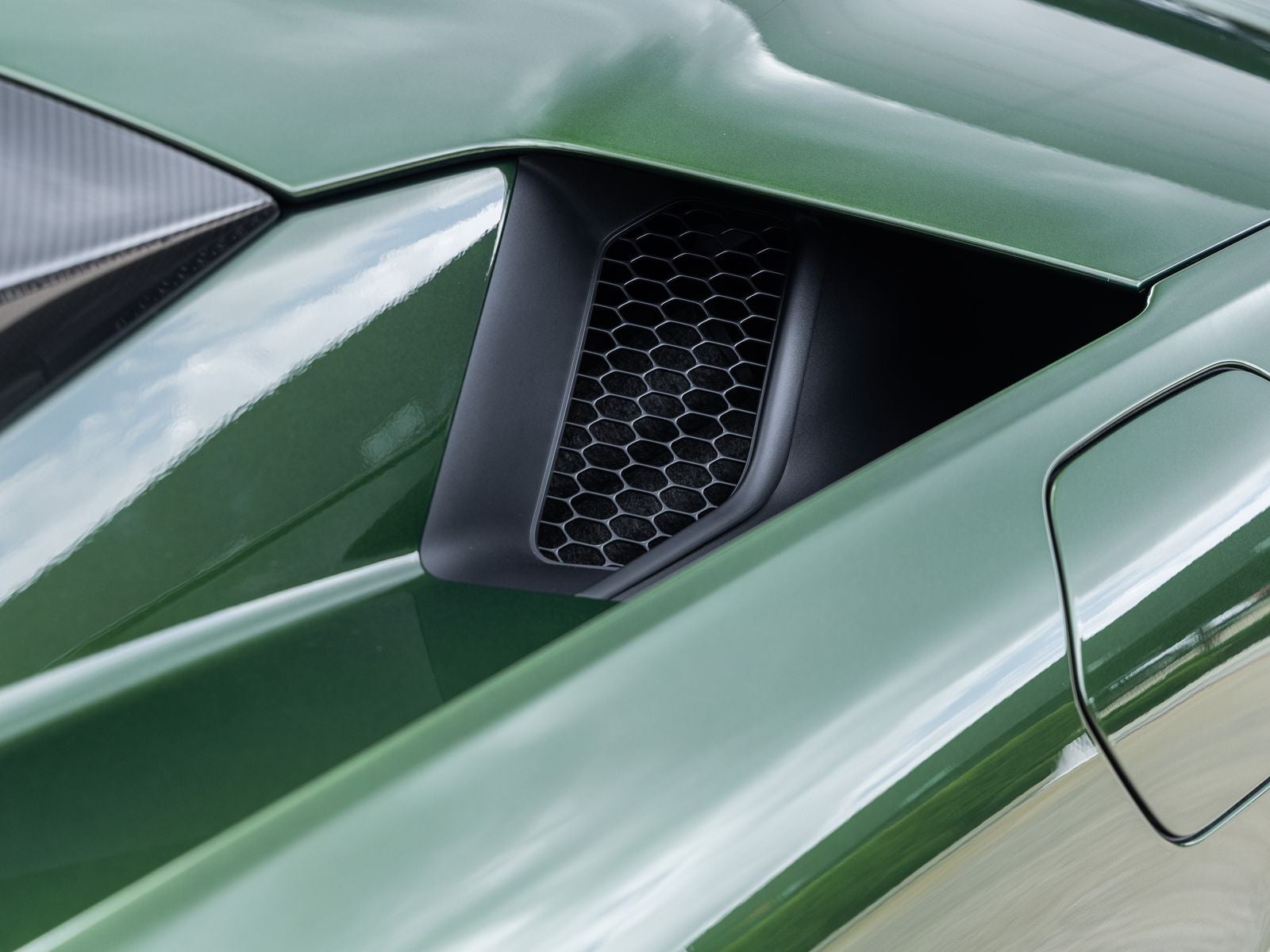 2026 Lamborghini Temerario Base