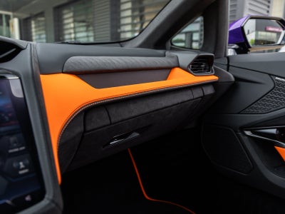 2026 Lamborghini Temerario Base