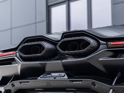 2024 Lamborghini Revuelto Base