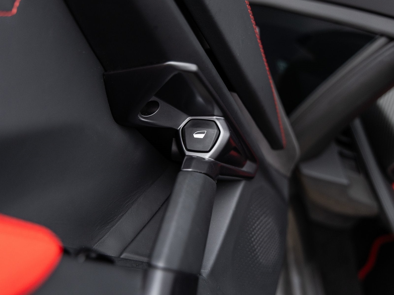 2024 Lamborghini Revuelto Base