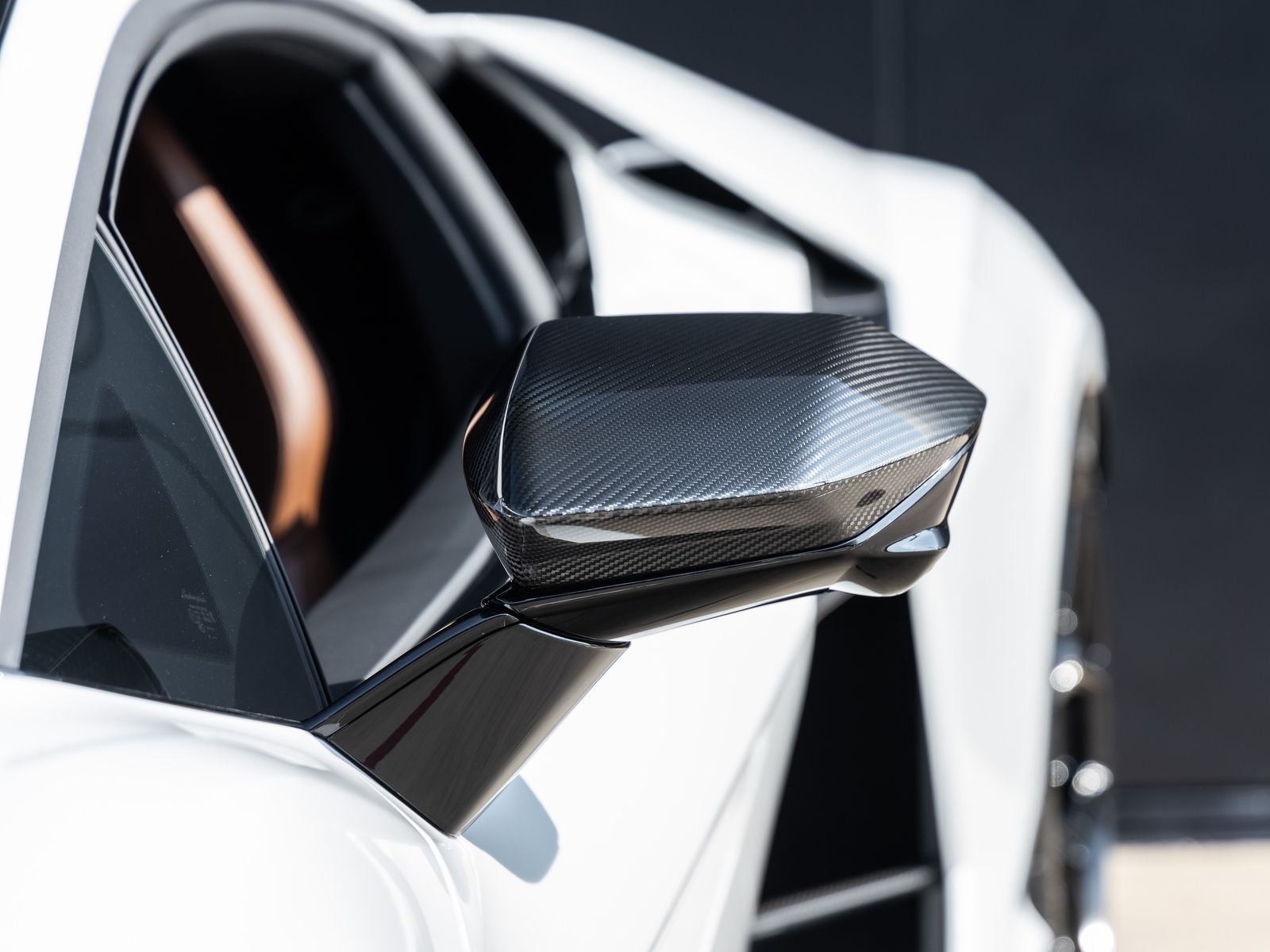 2024 Lamborghini Revuelto Base