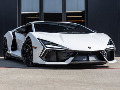 2024 Lamborghini Revuelto Base