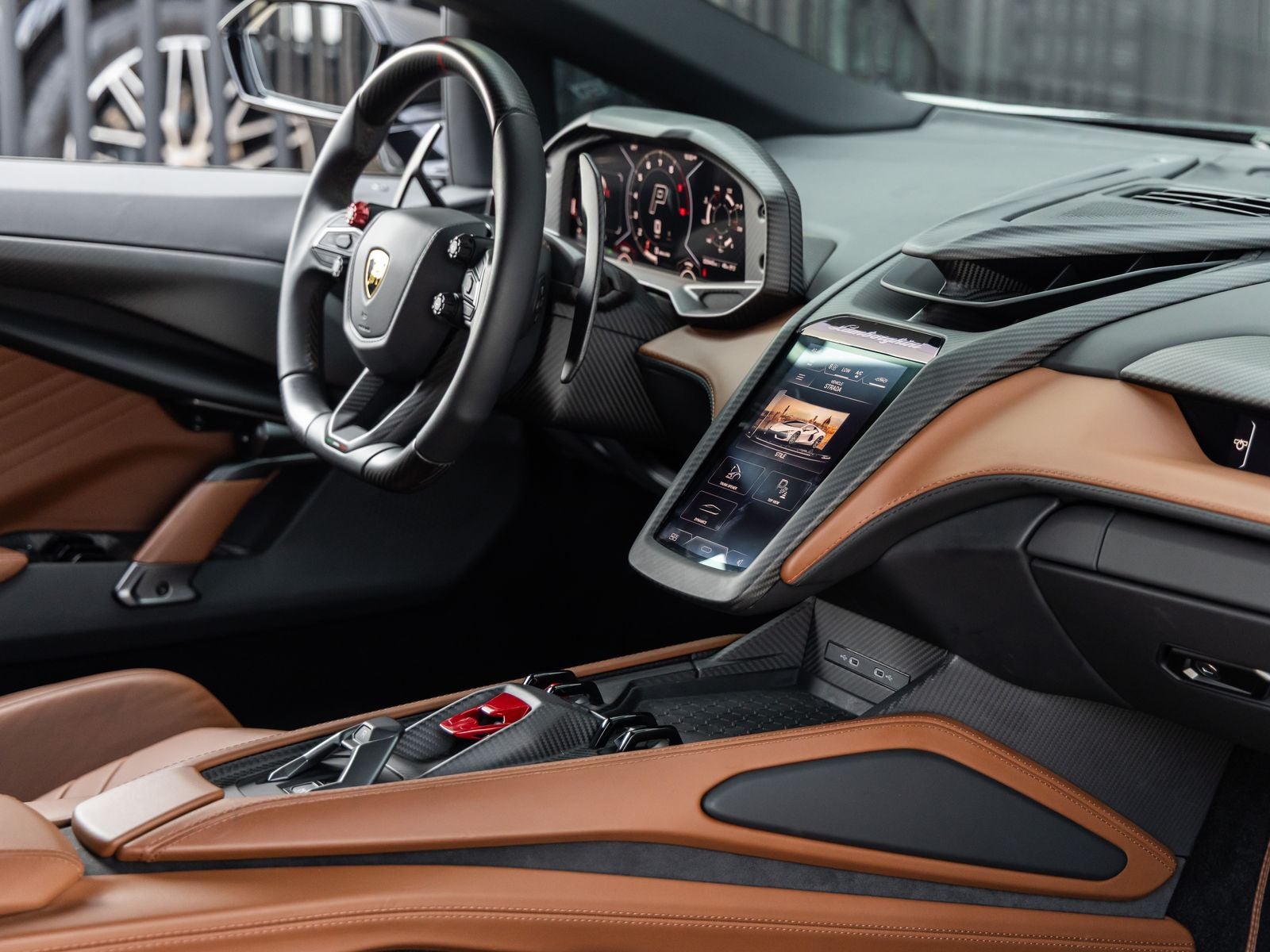 2024 Lamborghini Revuelto Base