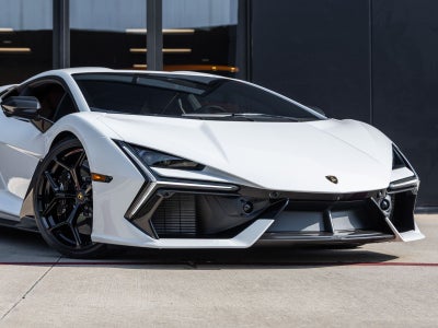 2024 Lamborghini Revuelto Base