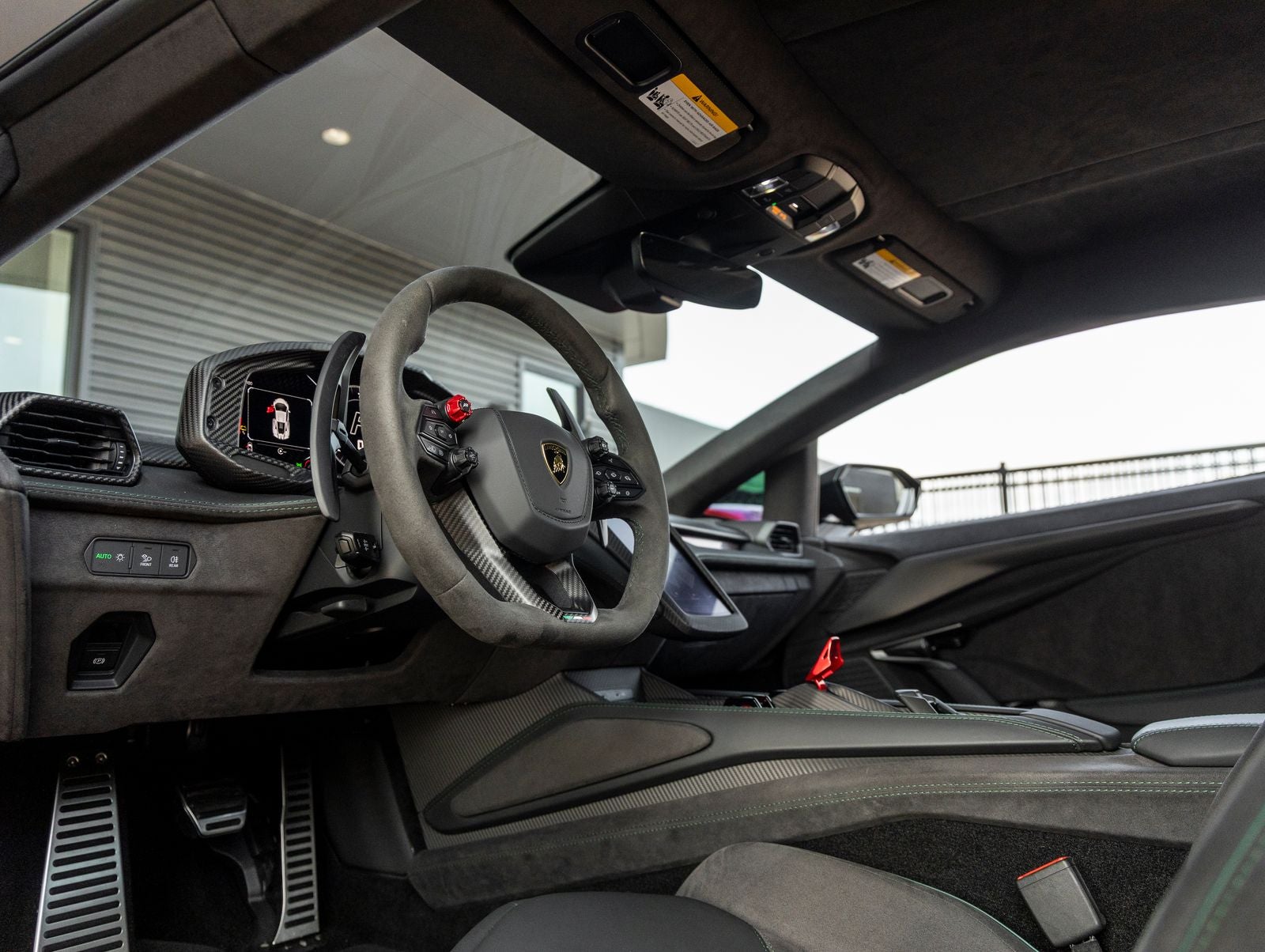 2025 Lamborghini Revuelto Base
