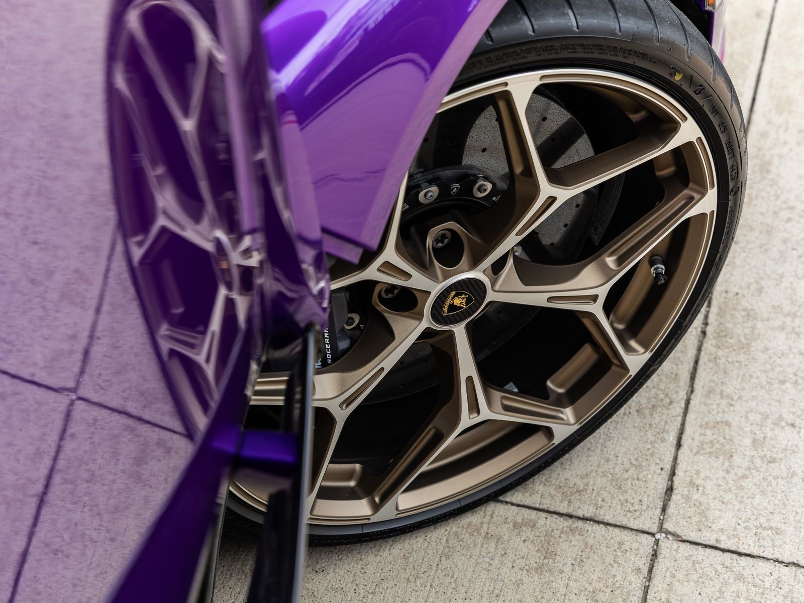 2026 Lamborghini Revuelto Base