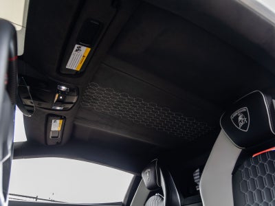 2026 Lamborghini Revuelto Base