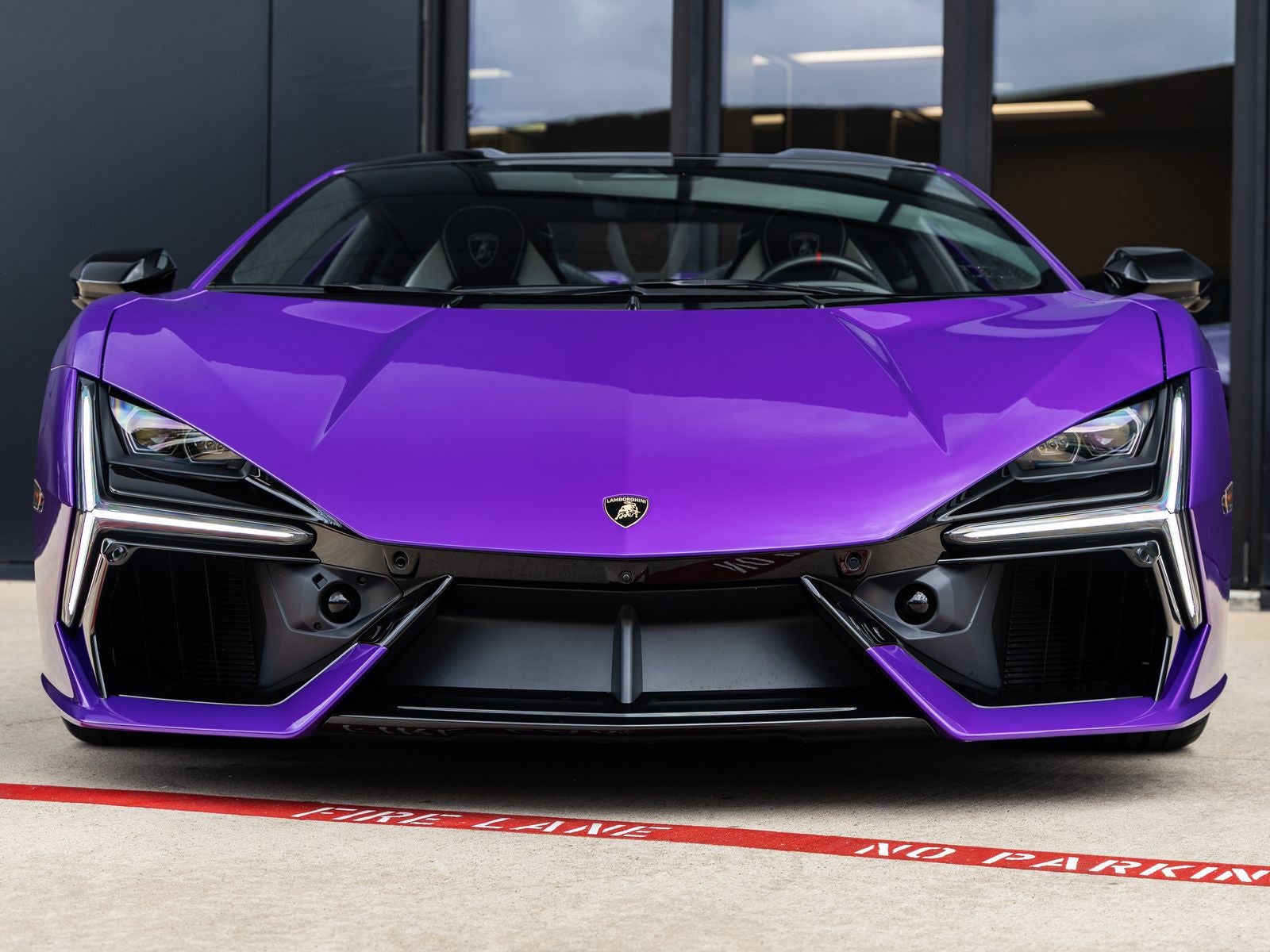 2026 Lamborghini Revuelto Base