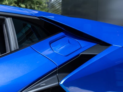 2025 Lamborghini Revuelto Base