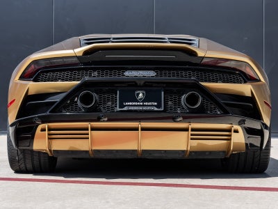 2020 Lamborghini Huracan EVO Base