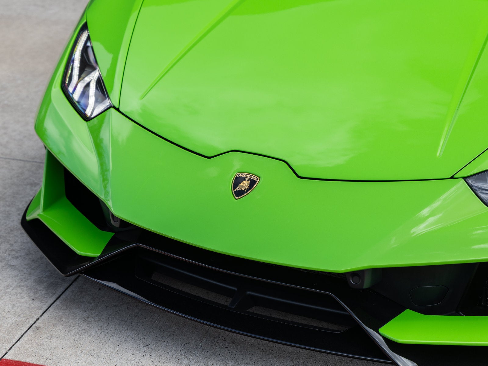 2023 Lamborghini Huracan EVO Base