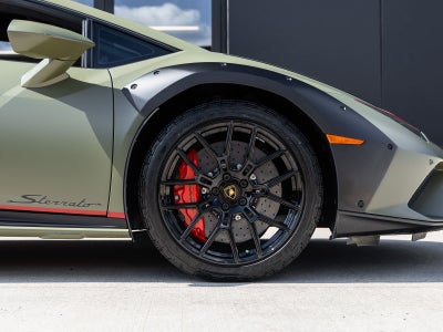 2024 Lamborghini Huracan Sterrato Base