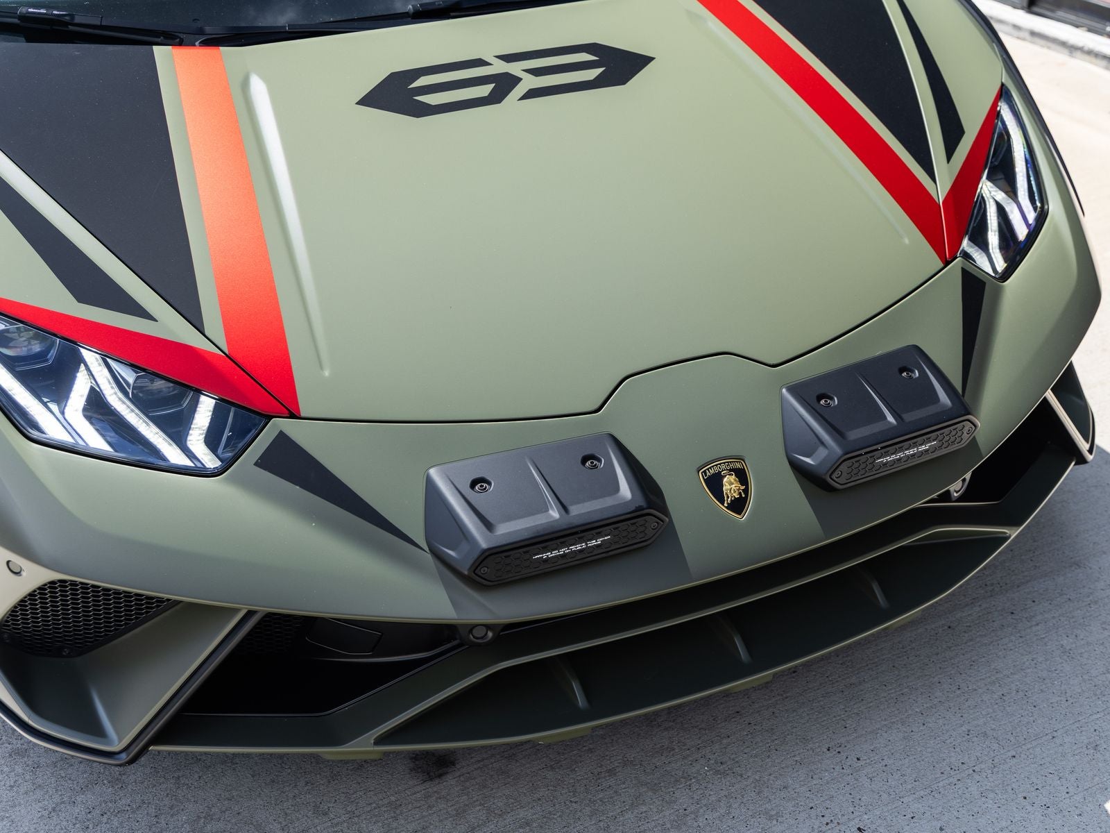 2024 Lamborghini Huracan Sterrato Base