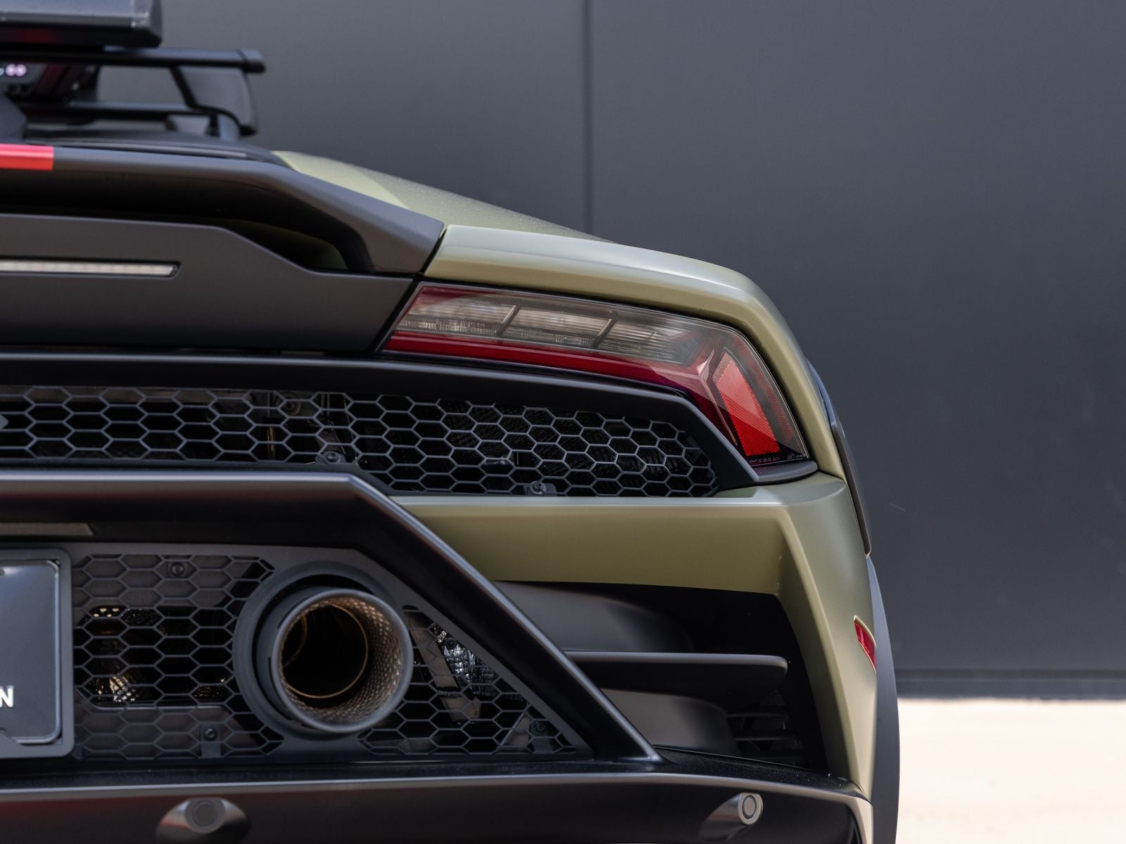 2024 Lamborghini Huracan Sterrato Base