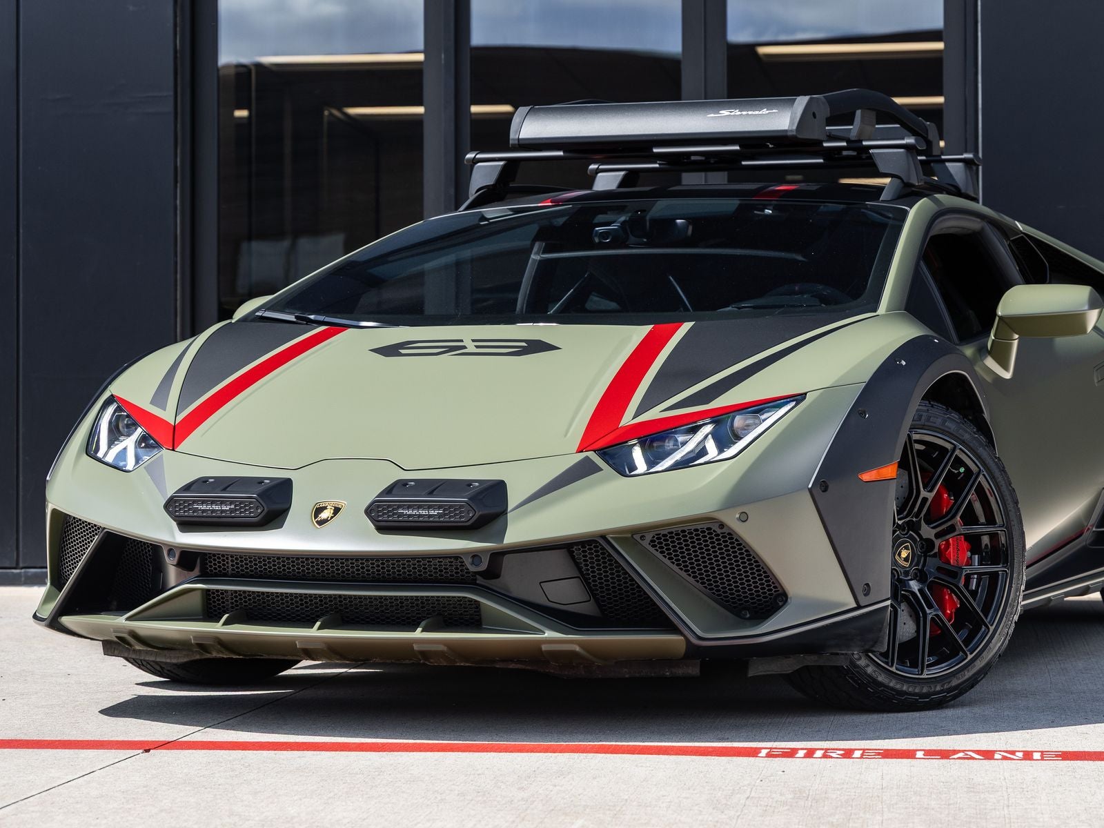 2024 Lamborghini Huracan Sterrato Base