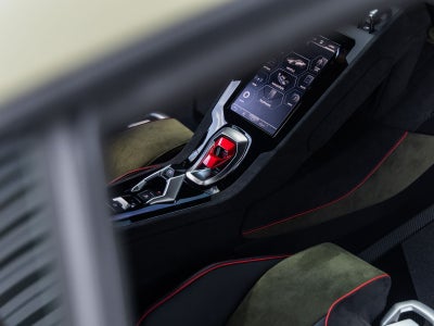 2024 Lamborghini Huracan Sterrato Base